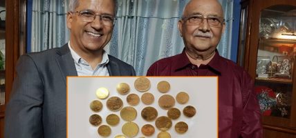 भेट्न गएका मिश्रलाई ओलीले सिक्का दिएर पठाएपछि..!