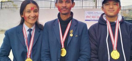 राजु महतोको समूह लगातार दोश्रो पटक केएमसी क्विजको विजेता