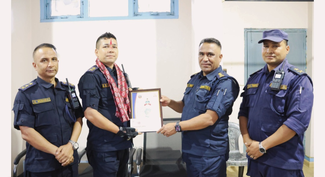 सातदोबाटोका डीएसपी वकिल बहादुर सिंह उत्कृष्ट प्रहरी घोषित